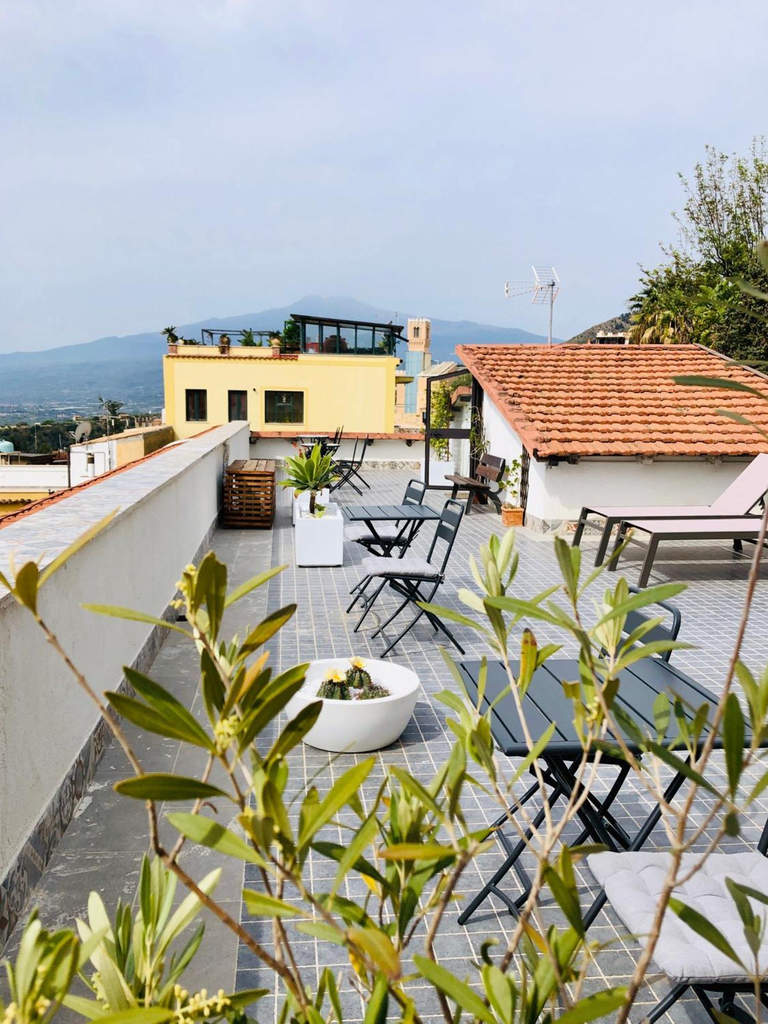 Taormina Center Private Apartments By Fragranza Di Sicilia Екстериор снимка